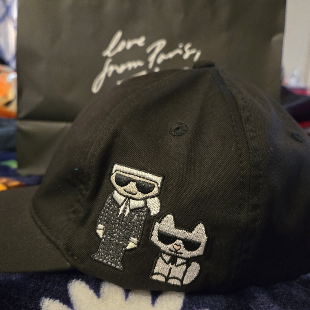 NWOT Karl Lagerfeld Baseball Cap